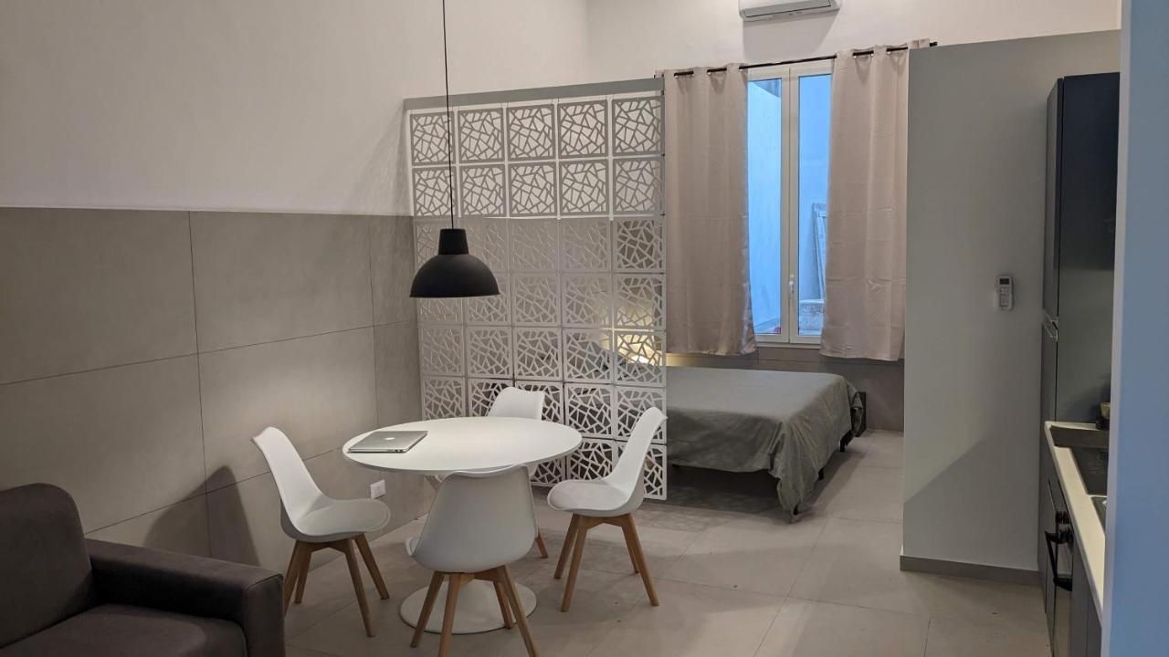 شقة Valona 101 - Elegant Loft باري المظهر الخارجي الصورة